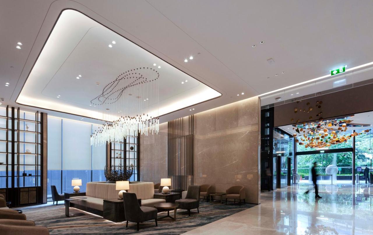 Carlton Hotel Bangkok Sukhumvit Luaran gambar The lobby of the hotel